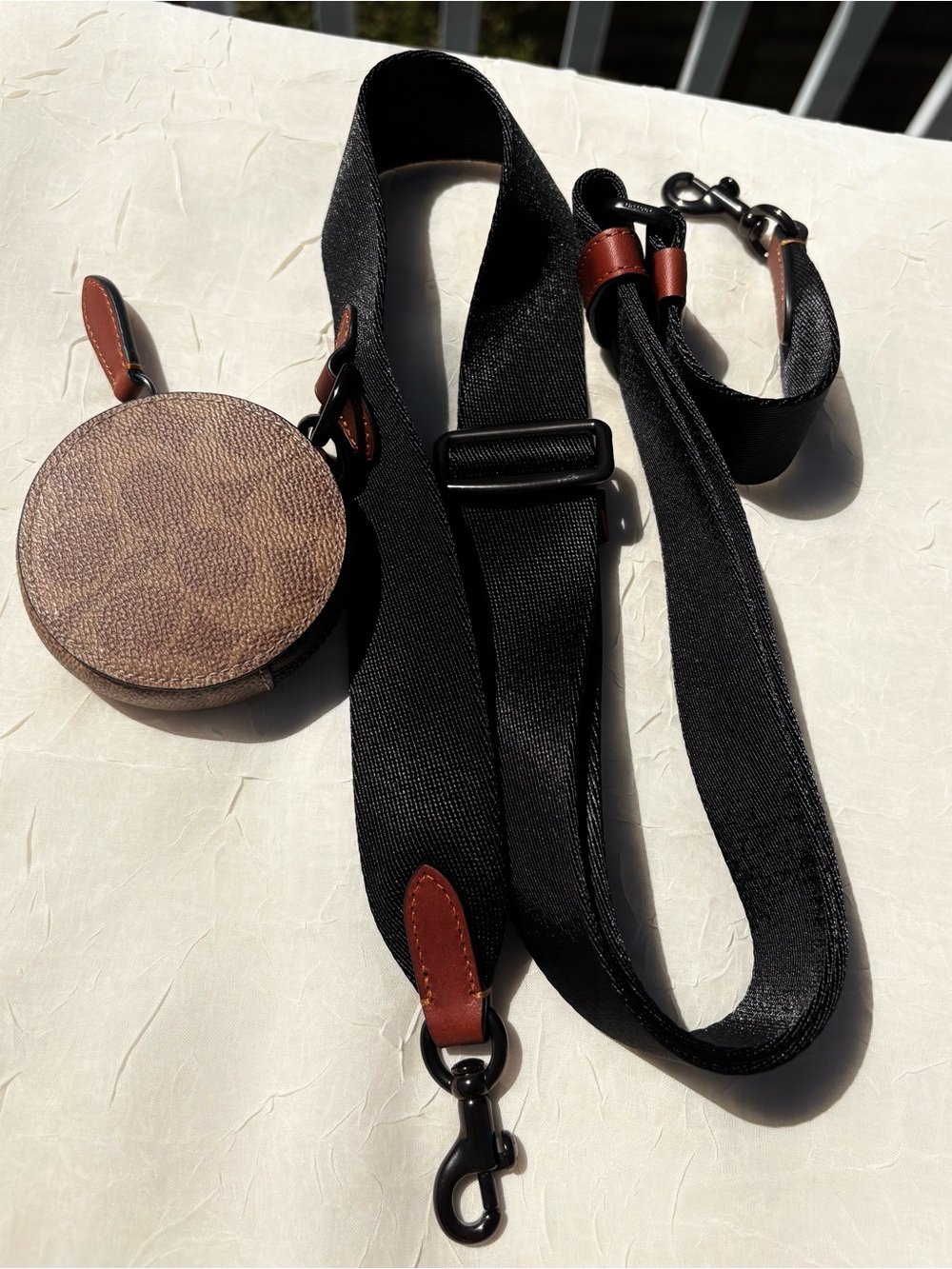 COACH Relay Tote Bag 17 With Coach Tokyo Graphic & Fox Pin CZ215 - Picture 9 of 16